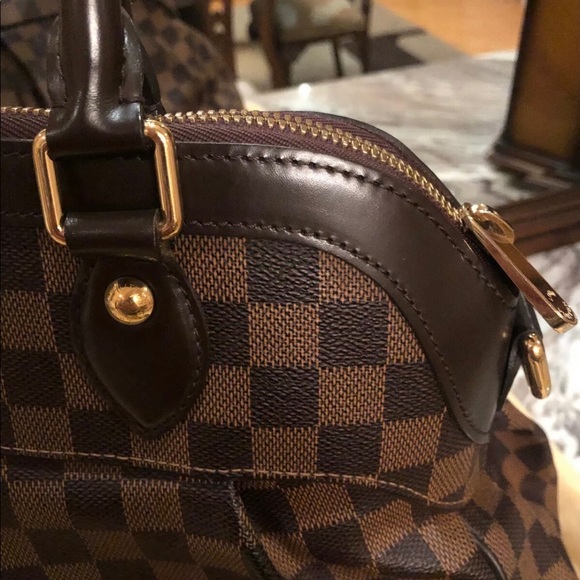 💎 Authentic Louis Vuitton Damier Trevi GM 💎 - Picture 6 of 13